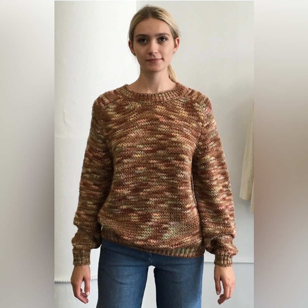 UNIVERSAL THREAD LONG SLEEVED SWEATER……140